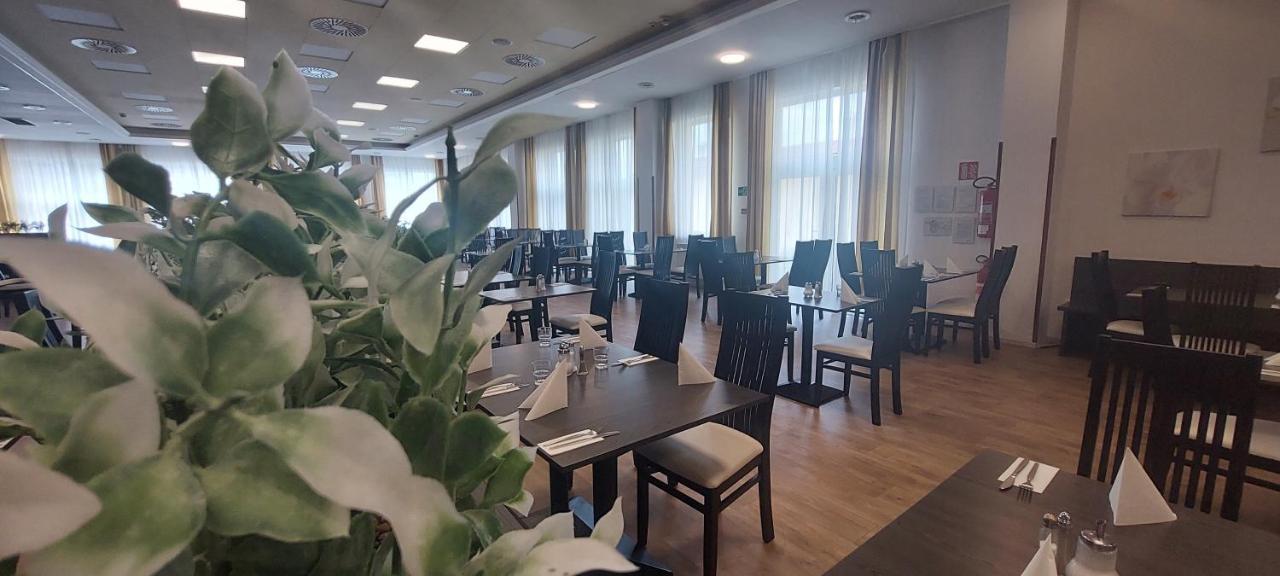 Hotel Фримбурк Екстер'єр фото